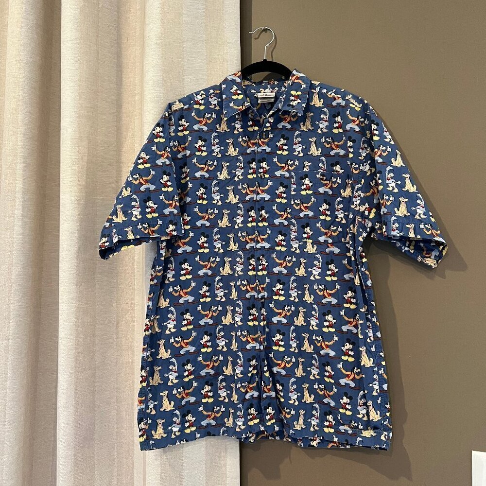 The Disney Store Vintage Blue Short Sleeve Button Down Shirt, Size Medium - Picture 4 of 10